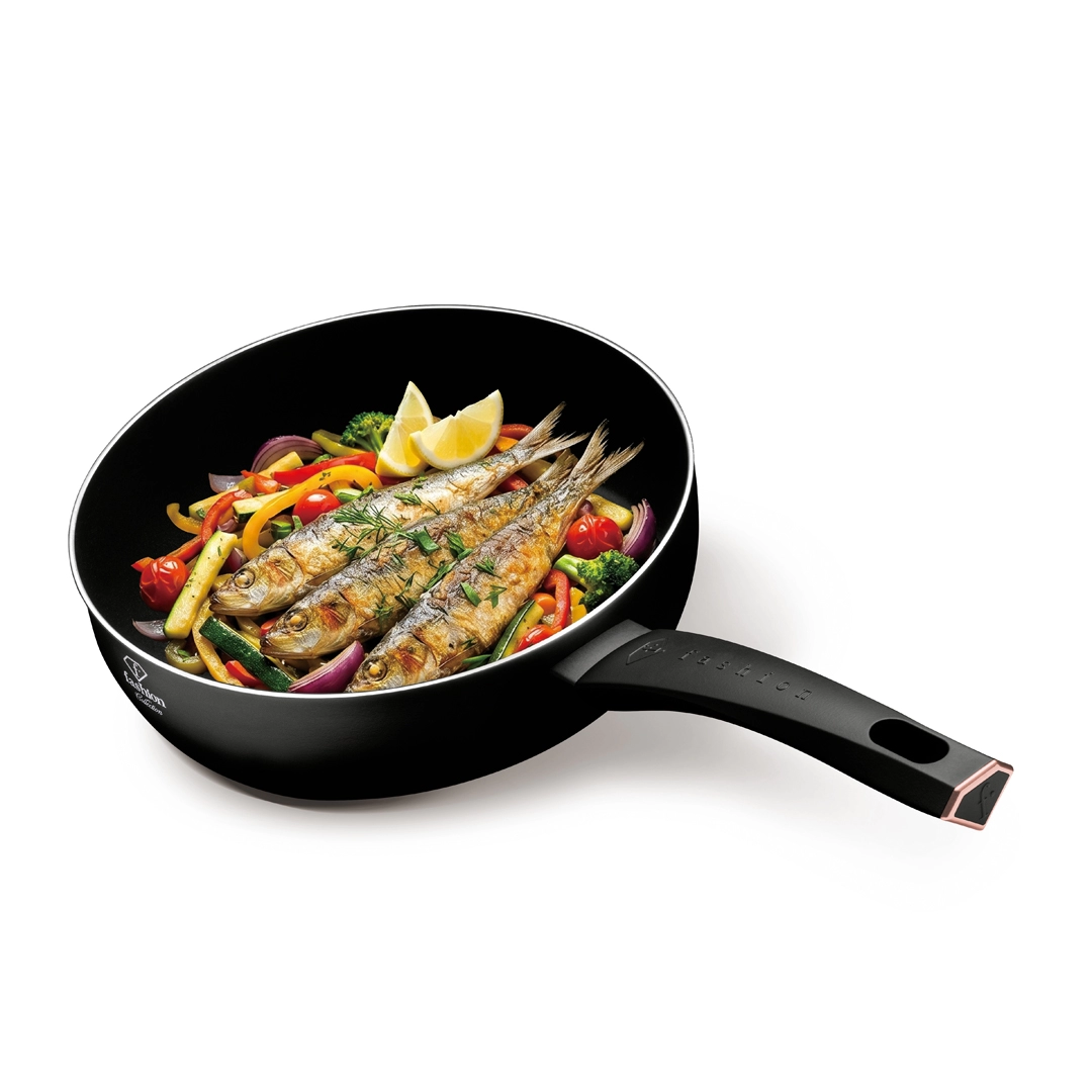 Whole fish and vegetables in the pan