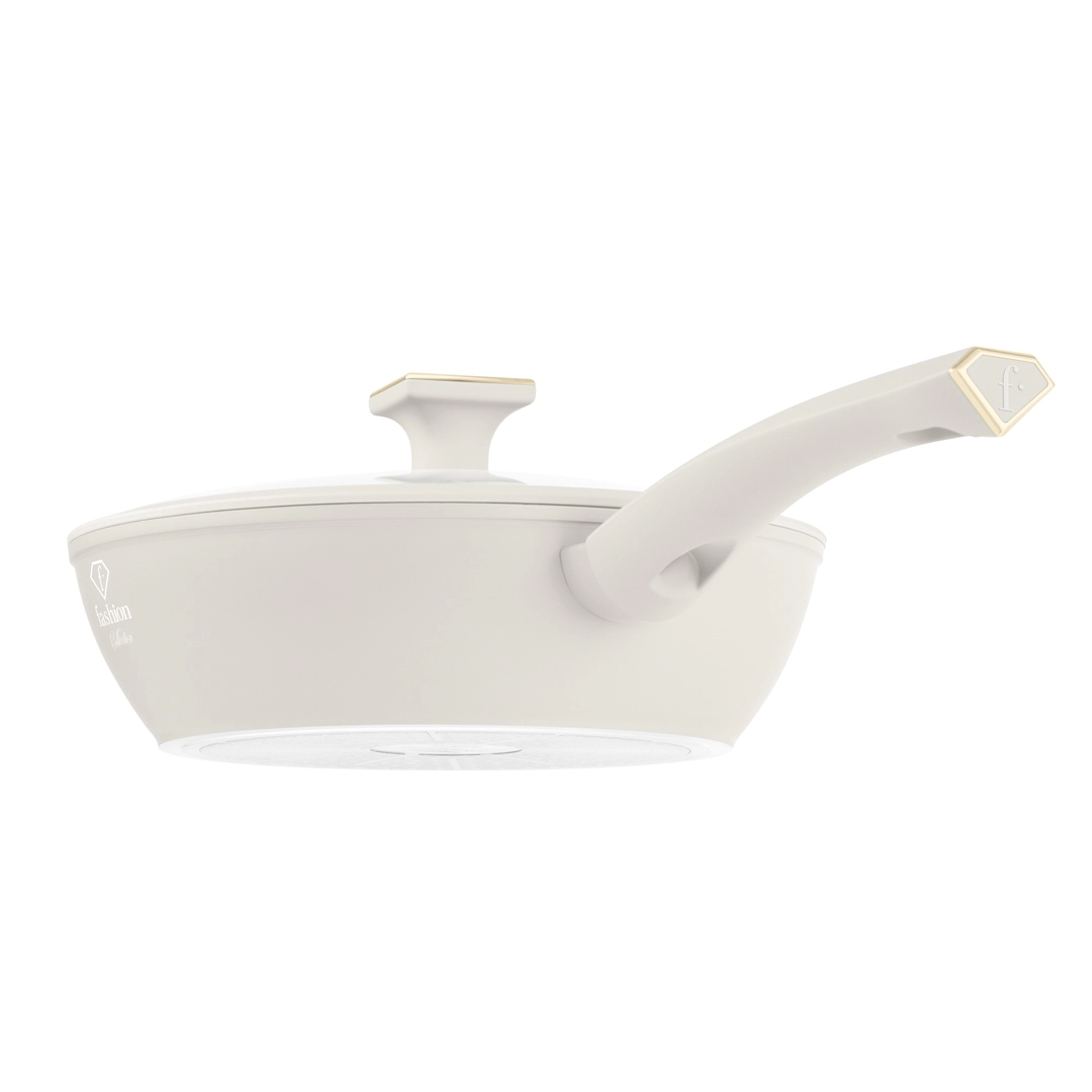 The lighter finish of the covered pan seen from the side