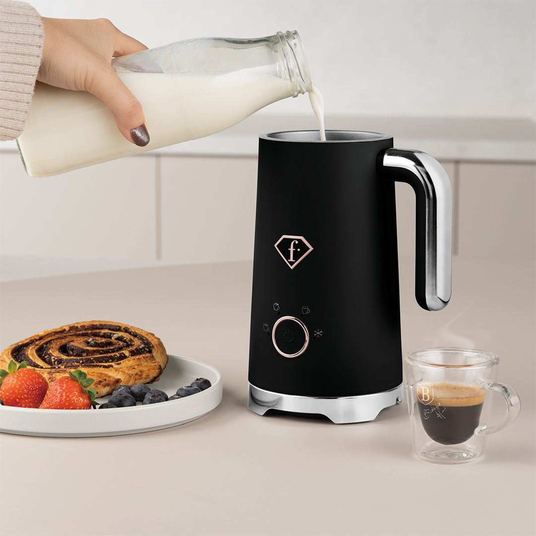 Milk frother for hot and cold foam, black and rose gold, photo 3